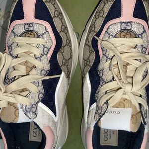 Womens Gucci Gg rhython sneakers